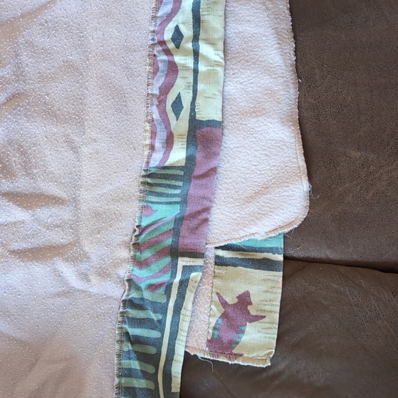 Beige retro style blanket - Picture 2 of 3